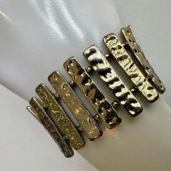 Gold tone stretchy wide bracelet - Picture 1 of 6